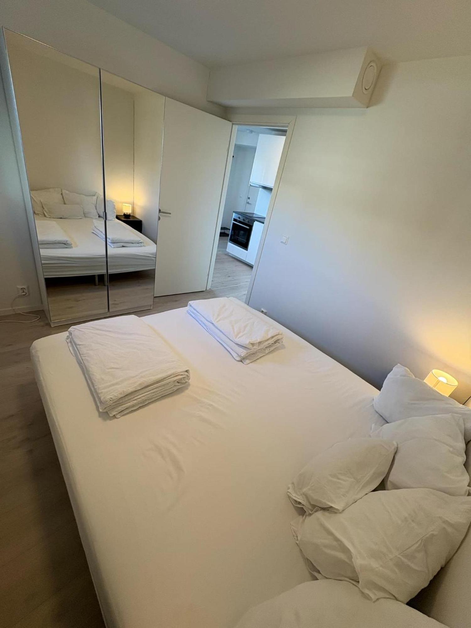 Lisas Apartment, Private New 1 Bedroom And 1 Living Room With Sofa Bed And Big Windows, Share With Nobody Oslo Exteriör bild